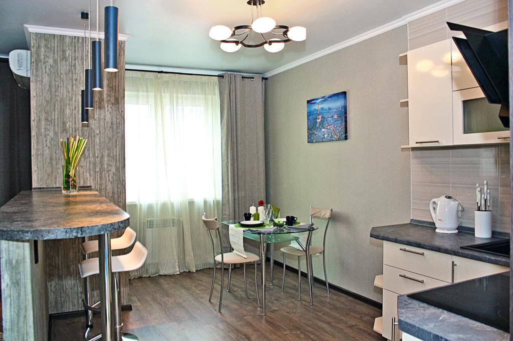 Alliance Apartments At Osrovskogo Rostov aan de Don Buitenkant foto